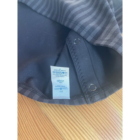 Lululemon Vinyasa Rulu Scarf Wrap Convertible Snap Closure Black & Gray Stripes - Picture 5 of 9